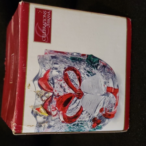 Mikasa Holiday Bells Collection - Picture 5 of 6